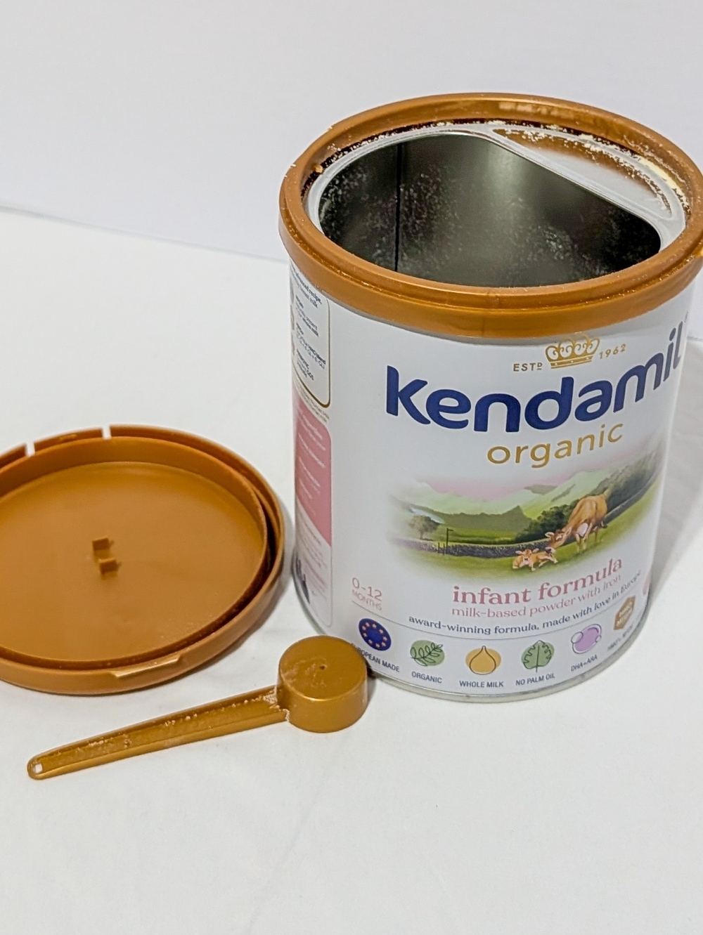 Empty Kendamil Formula Can with Lid & Scoop – Detached Lid